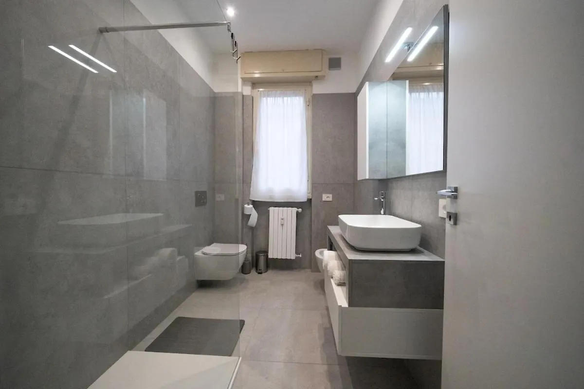 Parking - Design - Caesar House Apartment Bergamo Italy