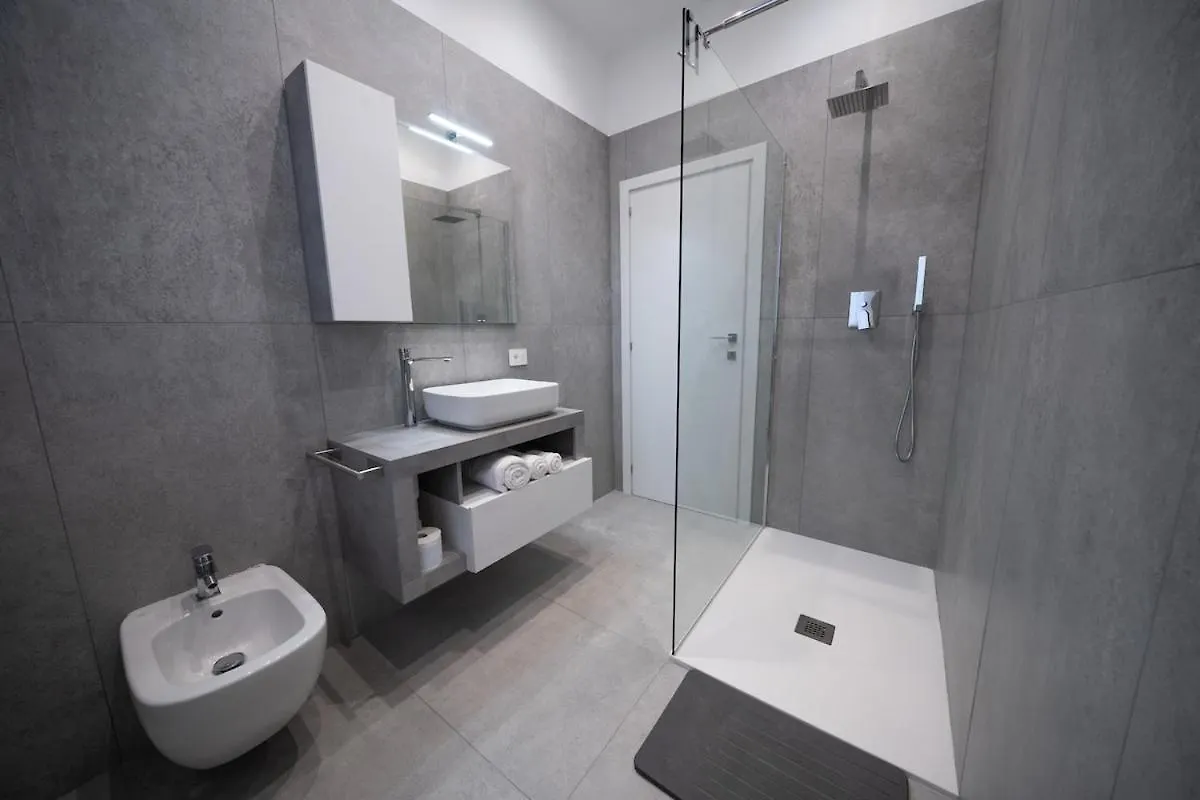 Parking - Design - Caesar House Apartment Bergamo