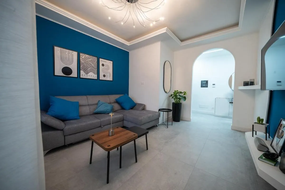 Parking - Design - Caesar House Apartment Bergamo