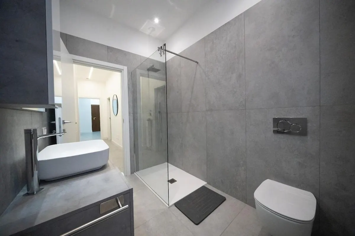 Parking - Design - Caesar House Apartment Bergamo